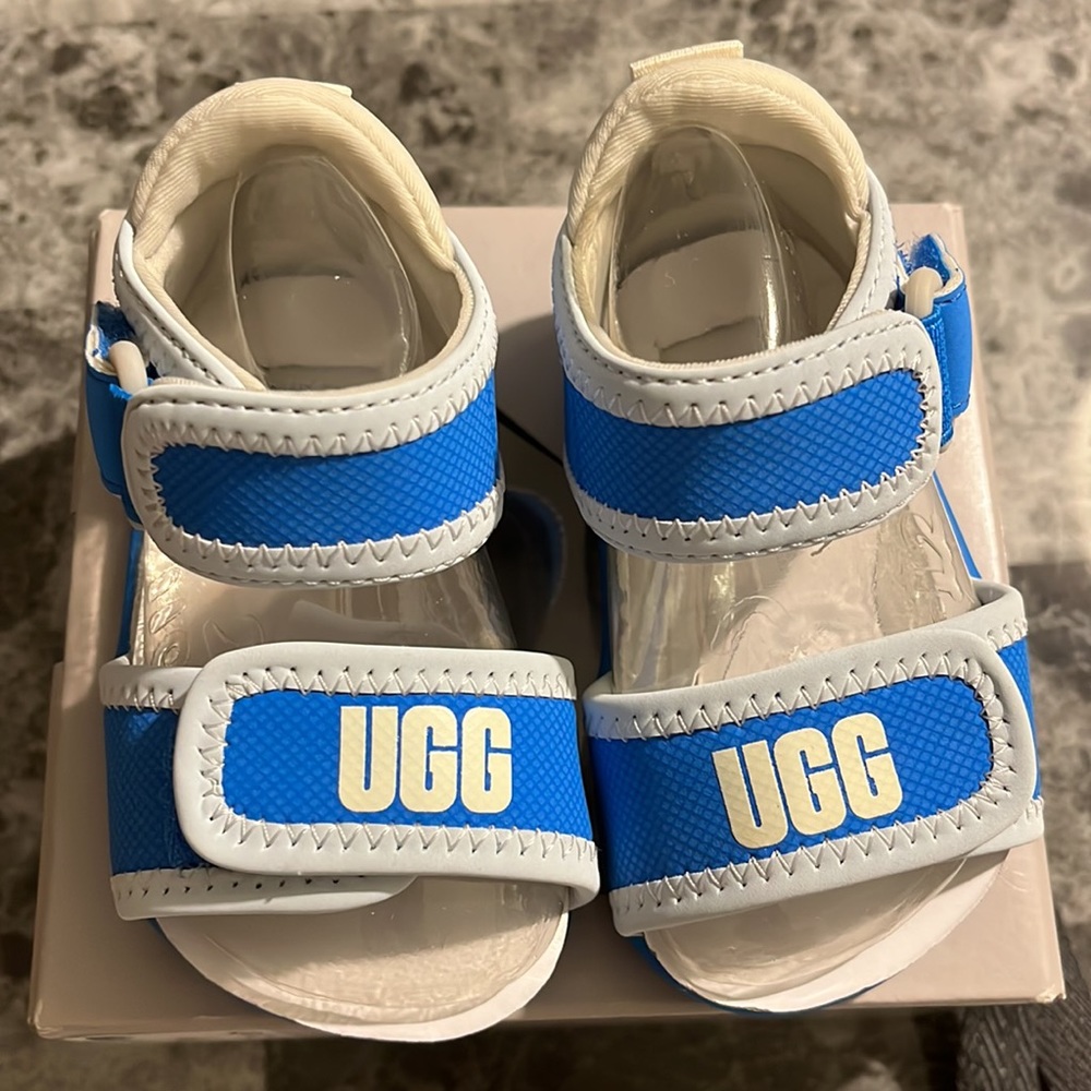UGG Infant Toddler girls blue sandals, size 02/03-Xs - Picture 5 of 7
